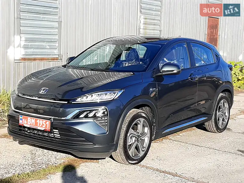 Honda M-NV 2022
