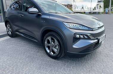 Позашляховик / Кросовер Honda M-NV 2023 в 
