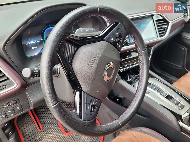 Внедорожник / Кроссовер Honda M-NV 2021 в Львове