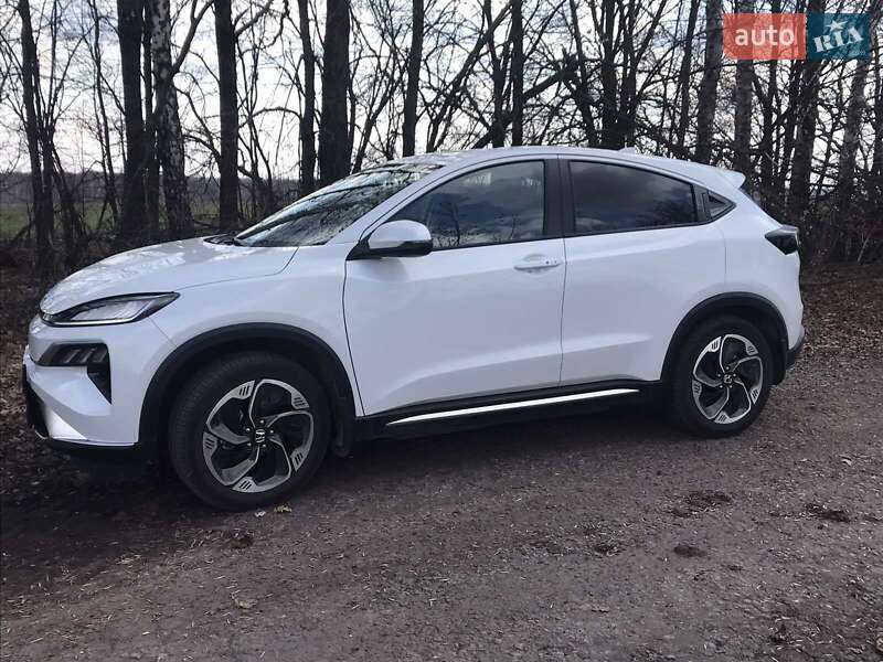 Внедорожник / Кроссовер Honda M-NV 2023 в Лебедине