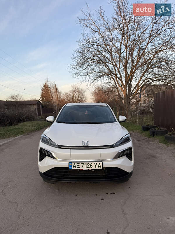 Honda M-NV 2022