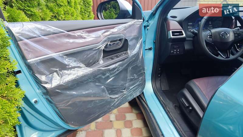 Позашляховик / Кросовер Honda M-NV 2023 в Львові