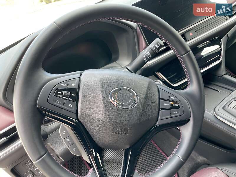 Позашляховик / Кросовер Honda M-NV 2024 в Києві
