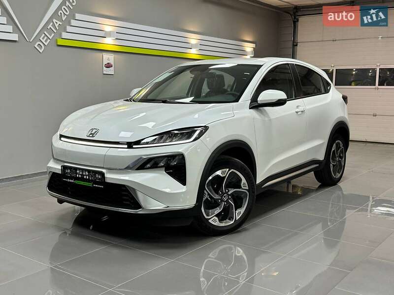 Honda M-NV 2024