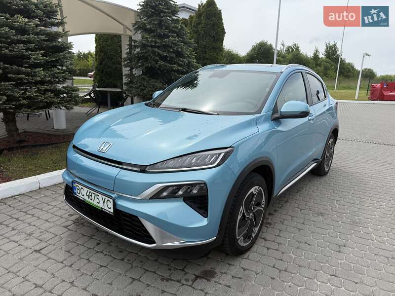 Honda M-NV 2023