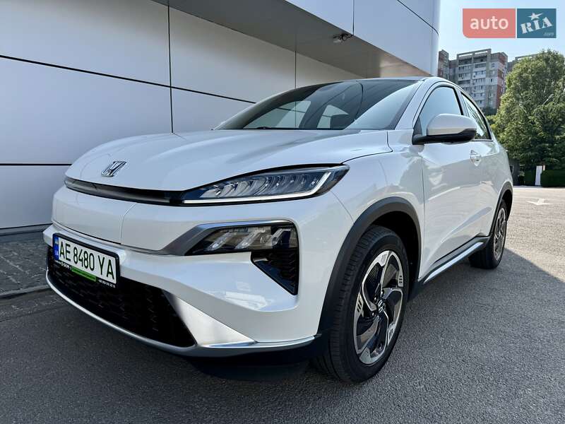 Позашляховик / Кросовер Honda M-NV 2024 в Дніпрі