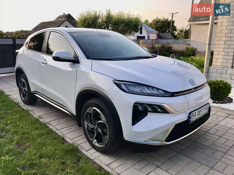 Внедорожник / Кроссовер Honda M-NV 2024 в 