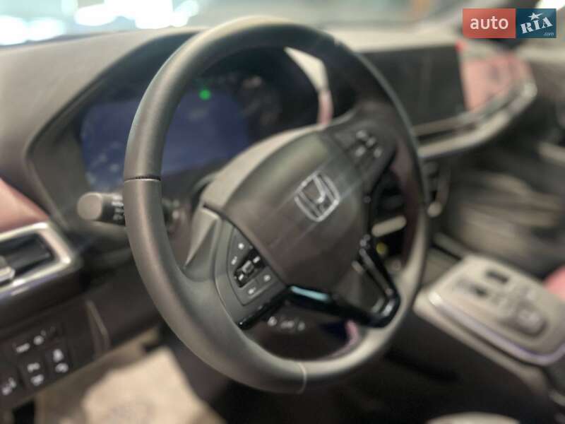 Внедорожник / Кроссовер Honda M-NV 2024 в Львове