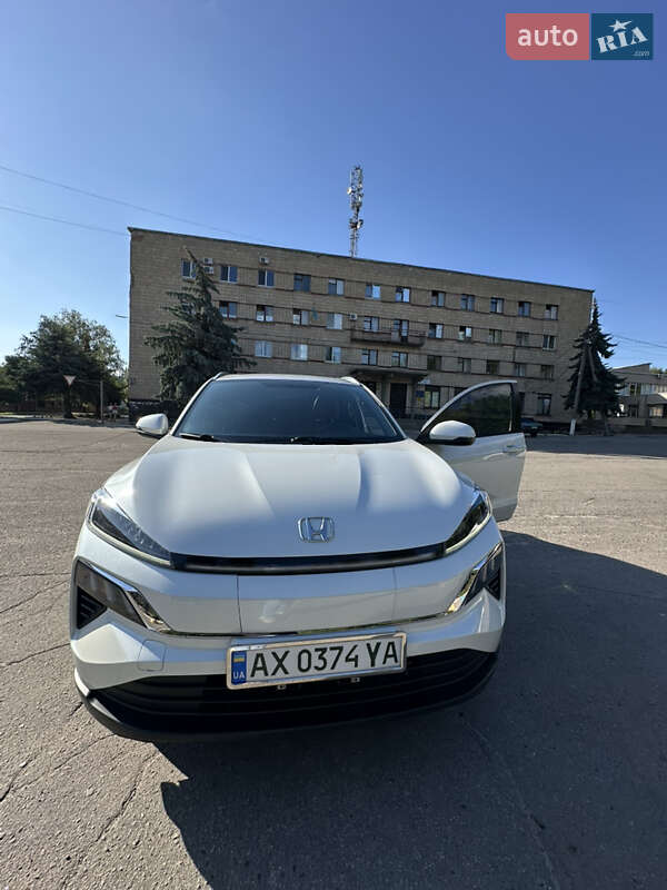 Позашляховик / Кросовер Honda M-NV 2021 в Краснограді
