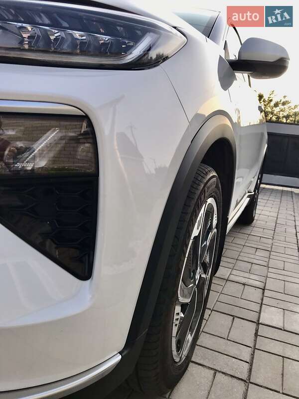 Позашляховик / Кросовер Honda M-NV 2024 в Кам'янці