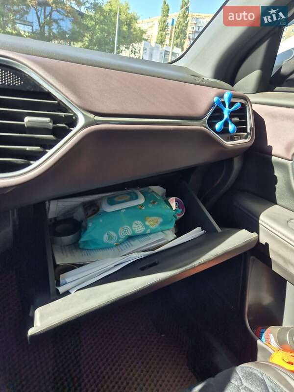 Позашляховик / Кросовер Honda M-NV 2022 в Кам'янському