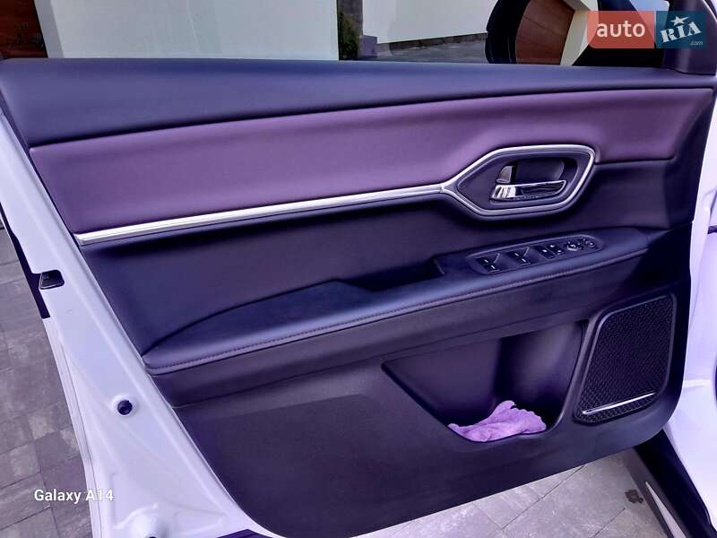Позашляховик / Кросовер Honda M-NV 2023 в Охтирці