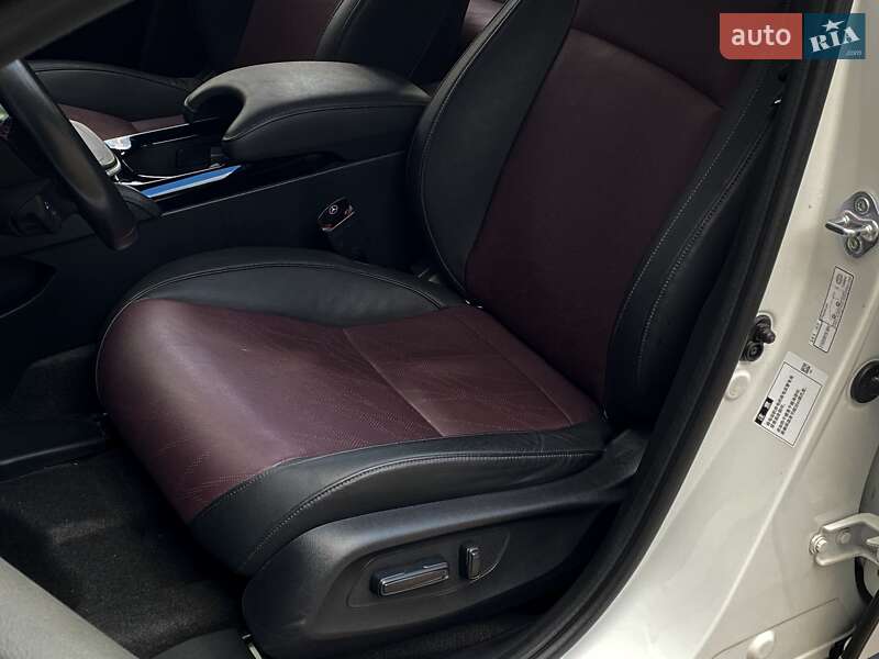 Позашляховик / Кросовер Honda M-NV 2023 в Києві