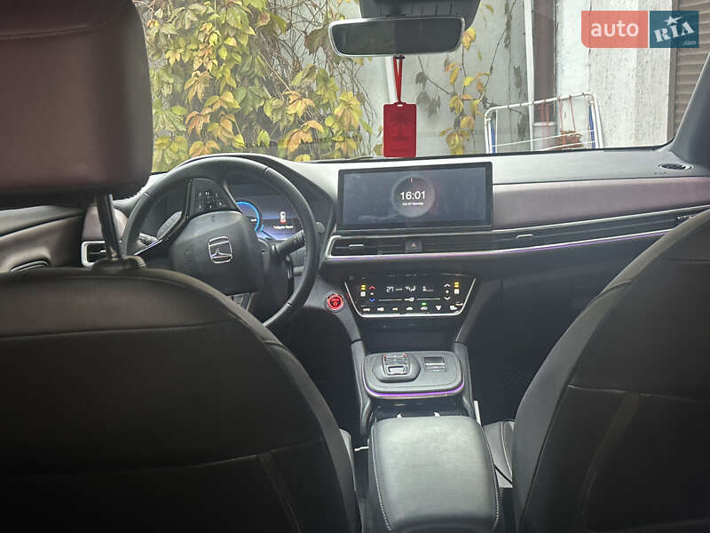 Внедорожник / Кроссовер Honda M-NV 2023 в Львове