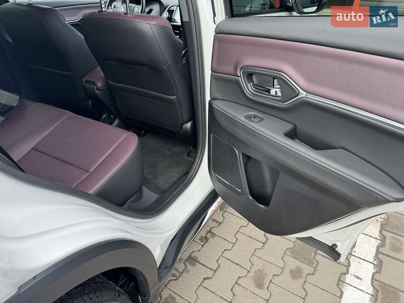 Позашляховик / Кросовер Honda M-NV 2022 в Києві