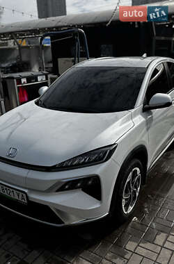 Позашляховик / Кросовер Honda M-NV 2024 в Дніпрі