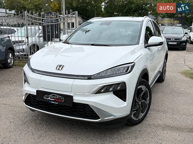Honda M-NV 2023