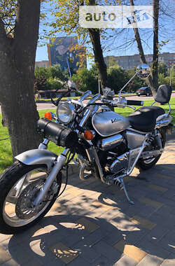 Мотоцикл Классик Honda Magna 250 2002 в Виннице