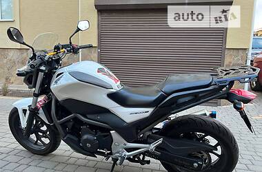 Мотоцикл Спорт-туризм Honda NC 700S 2012 в Одессе