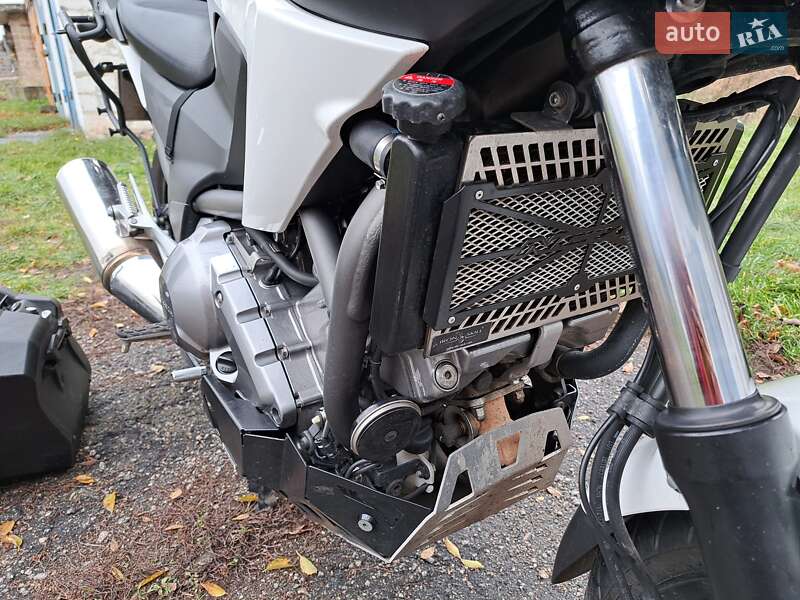 Грузовые мотороллеры, мотоциклы, скутеры, мопеды Honda NC 700S 2013 в Желтых Водах фото 2 Грузовые мотороллеры, мотоциклы, скутеры, мопеды Honda NC 700S 2013 в Желтых Водах