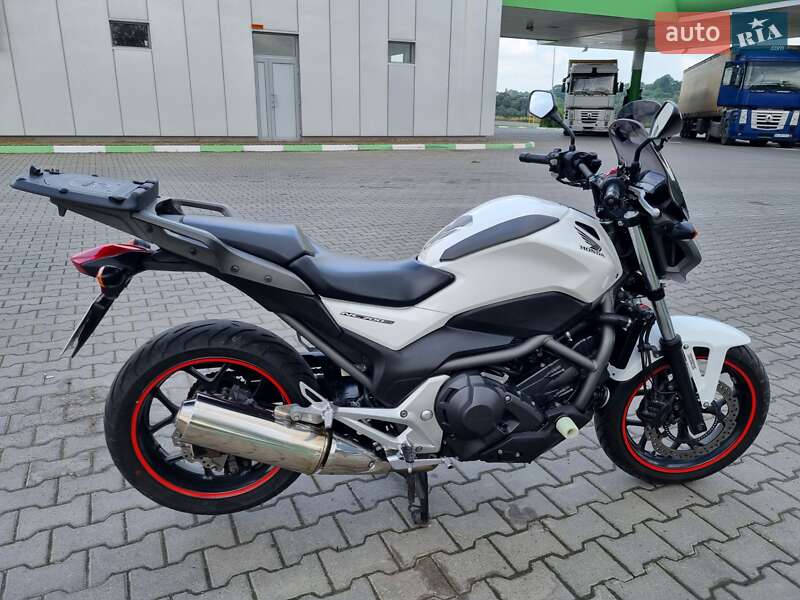 Мотоцикл Багатоцільовий (All-round) Honda NC 700S 2014 в Чернівцях