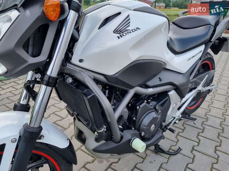 Мотоцикл Багатоцільовий (All-round) Honda NC 700S 2014 в Чернівцях