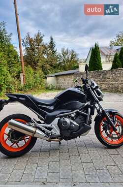 Мотоцикл Без обтікачів (Naked bike) Honda NC 700S 2012 в 