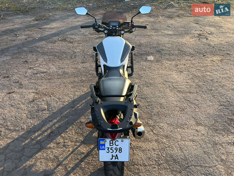 Мотоцикл Без обтекателей (Naked bike) Honda NC 700S 2012 в Чернигове