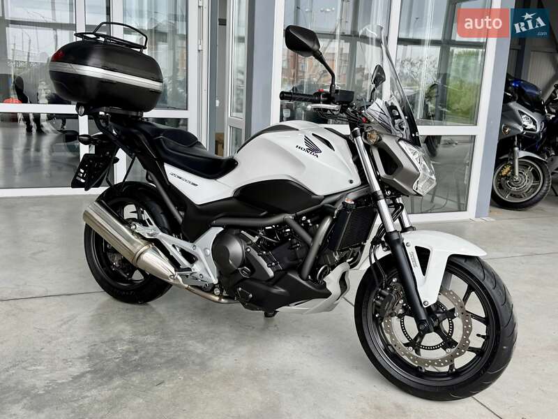 Мотоцикл Без обтікачів (Naked bike) Honda NC 700S 2012 в 