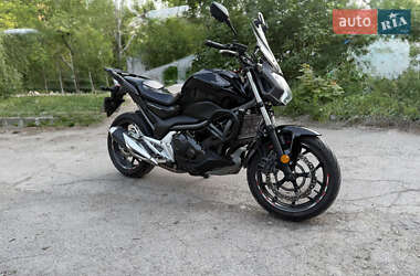 Мотоцикл Без обтікачів (Naked bike) Honda NC 700S 2012 в Дніпрі