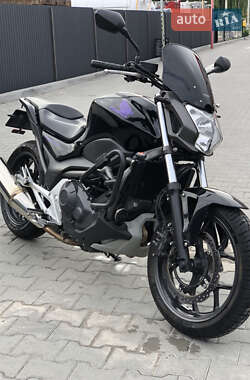 Мотоцикл Классик Honda NC 700S 2012 в Виннице