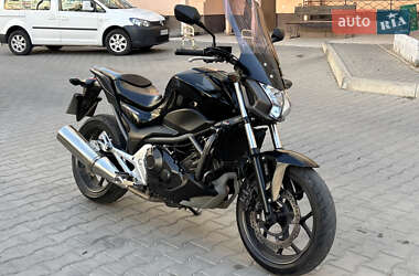 Мотоцикл Туризм Honda NC 700S 2013 в 