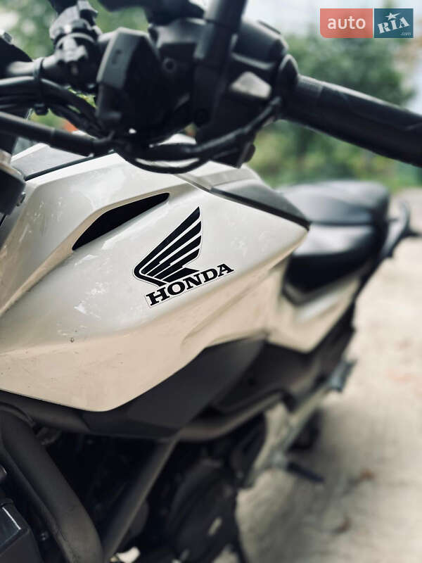 Мотоцикл Классик Honda NC 700S 2013 в Киеве