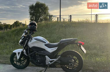 Мотоцикл Багатоцільовий (All-round) Honda NC 700S 2013 в Шепетівці