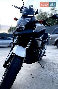 Мотоцикл Спорт-туризм Honda NC 700X 2013 в 