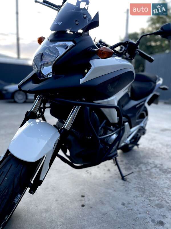 Мотоцикл Спорт-туризм Honda NC 700X 2013 в Одессе фото Мотоцикл Спорт-туризм Honda NC 700X 2013 в Одессе