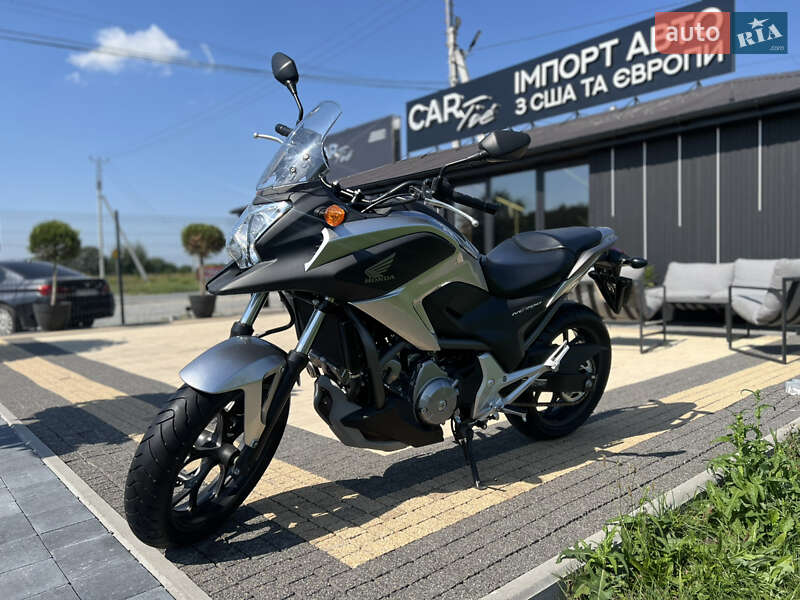 Honda NC 700X 2016