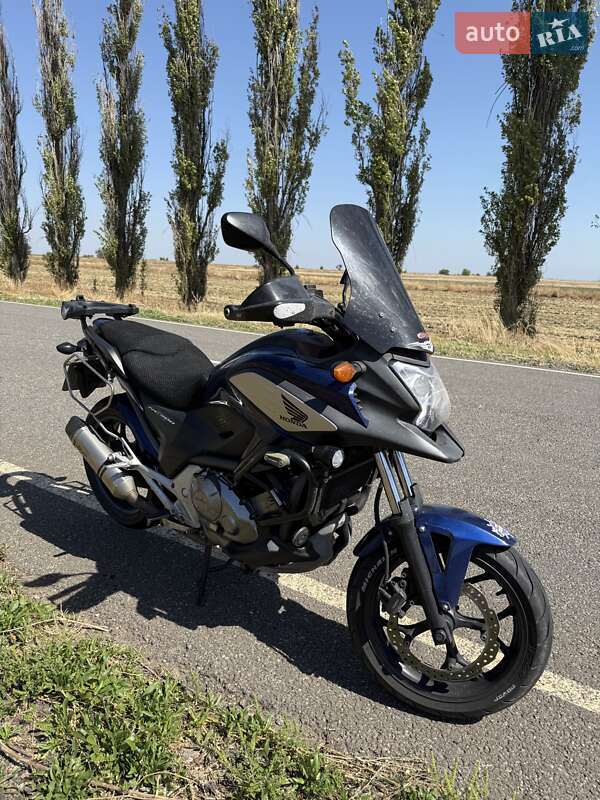 Мотоцикл Спорт-туризм Honda NC 700XA 2012 в Миколаєві