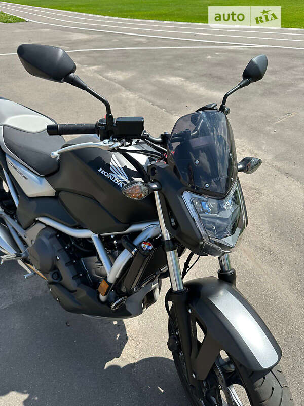 Мотоцикл Без обтікачів (Naked bike) Honda NC 750S 2017 в Чернівцях