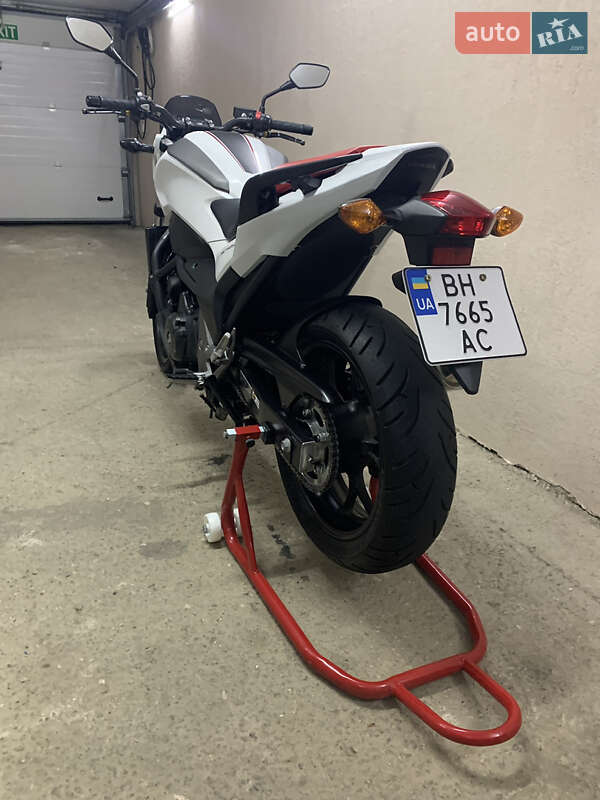 Мотоцикл Без обтікачів (Naked bike) Honda NC 750S 2015 в Одесі