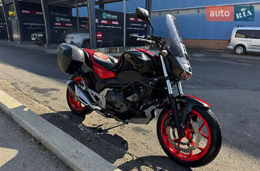Мотоцикл Без обтекателей (Naked bike) Honda NC 750S 2017 в Одессе