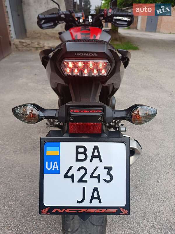 Мотоцикл Без обтекателей (Naked bike) Honda NC 750SD 2016 в Кропивницком