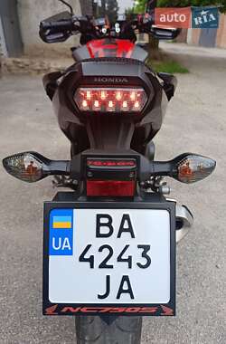 Мотоцикл Без обтекателей (Naked bike) Honda NC 750SD 2016 в 