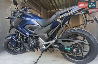 Мотоцикл Многоцелевой (All-round) Honda NC 750X 2015 в Хусте