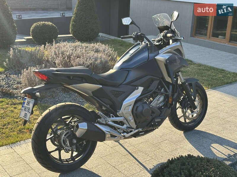 Мотоцикл Спорт-туризм Honda NC 750X 2023 в Ровно
