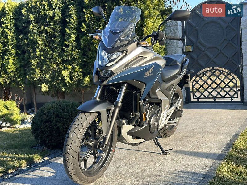 Мотоцикл Спорт-туризм Honda NC 750X 2023 в Ровно