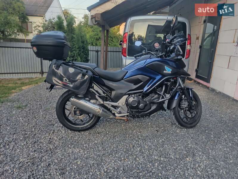 Мотоцикл Многоцелевой (All-round) Honda NC 750X 2015 в Хусте