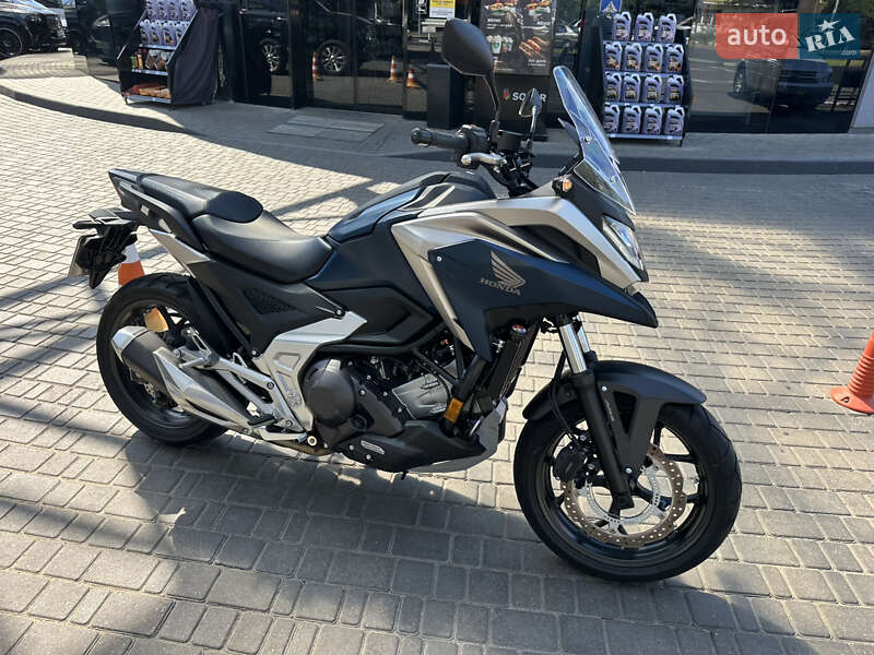 Мотоцикл Многоцелевой (All-round) Honda NC 750X 2024 в 