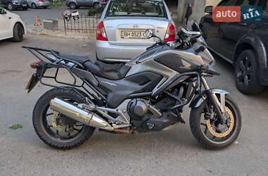 Мотоцикл Туризм Honda NC 750X 2014 в 