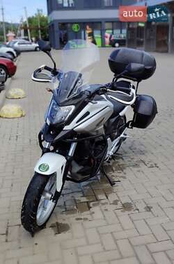 Мотоцикл Многоцелевой (All-round) Honda NC 750X 2016 в 
